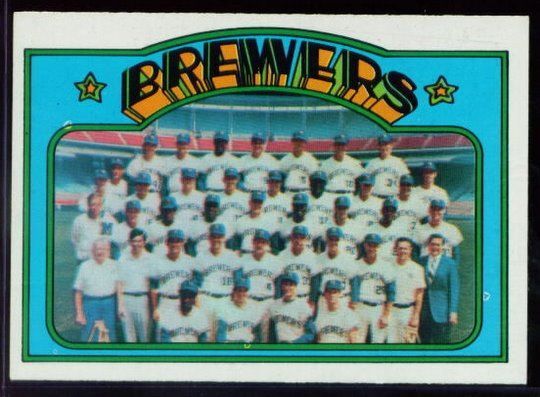 72T 106 Brewers Team.jpg